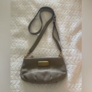 MARC BY MARC JACOBS CROSSBODY
